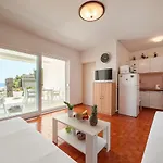 Andrea Apartment Primosten