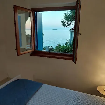 Andrea Apartment *
